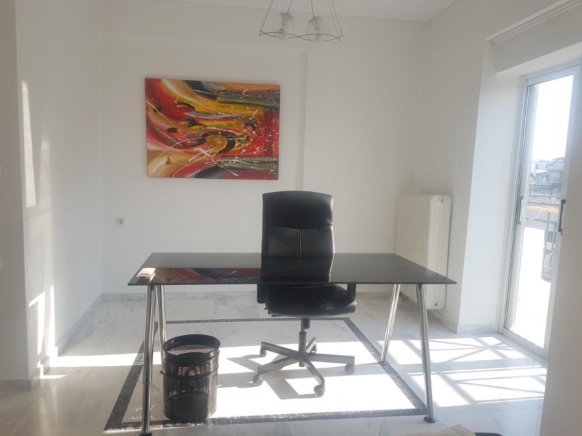 Nn Larisa Deluxe Apartment Extérieur photo