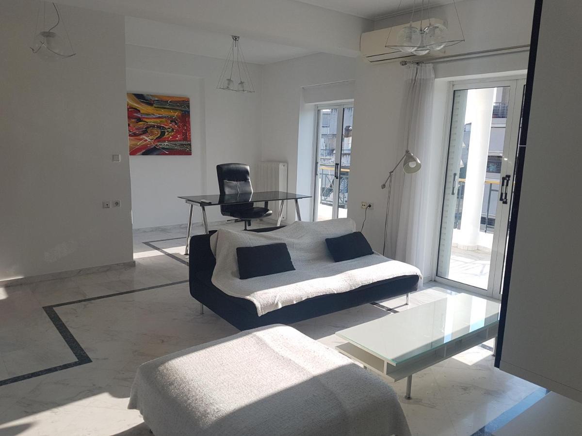 Nn Larisa Deluxe Apartment Extérieur photo